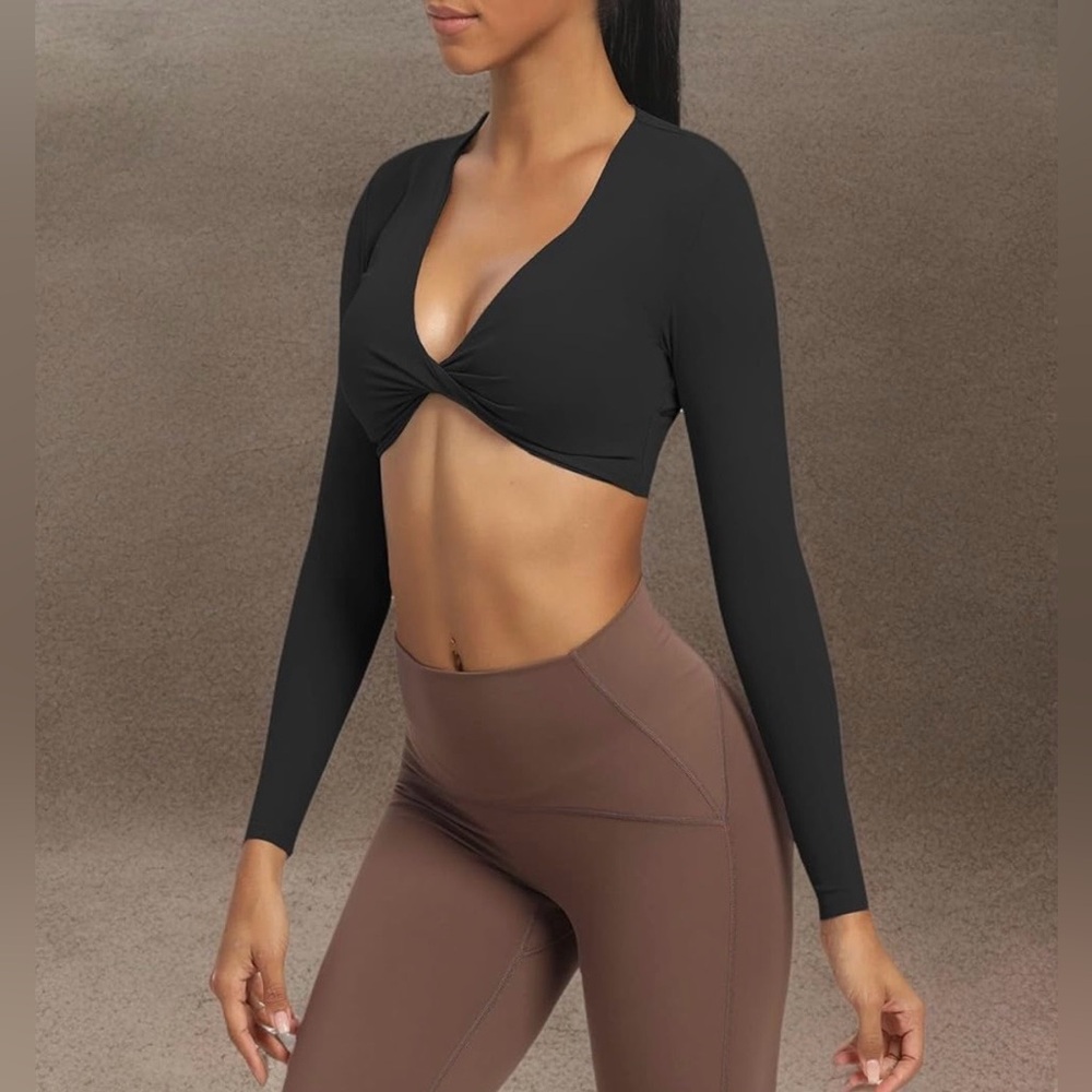 Metamorph Sienna Twist Deep V Workout Cropped T Shirt Top